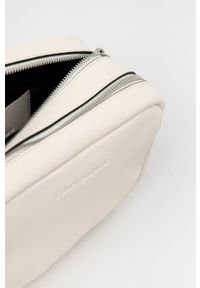 Calvin Klein Jeans Torebka kolor kremowy. Kolor: beżowy. Rodzaj torebki: na ramię #2