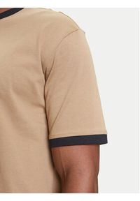 Adidas - adidas T-Shirt adicolor 2000s Cali JX1516 Beżowy Loose Fit. Kolor: beżowy. Materiał: bawełna #5