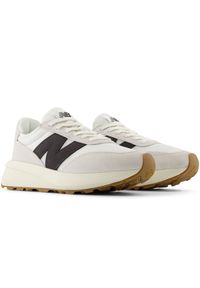 Buty unisex New Balance U370CA – beżowe. Kolor: beżowy. Materiał: zamsz, skóra. Szerokość cholewki: normalna. Sezon: lato #3