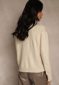 Renee - Beżowy Kardigan na Guziki z Domieszką Kaszmiru Vetiella. Okazja: na co dzień. Kolor: beżowy. Materiał: kaszmir. Styl: casual, elegancki #5