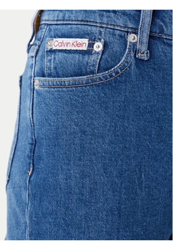 Calvin Klein Jeans Jeansy J20J225505 Niebieski Mom Fit. Kolor: niebieski