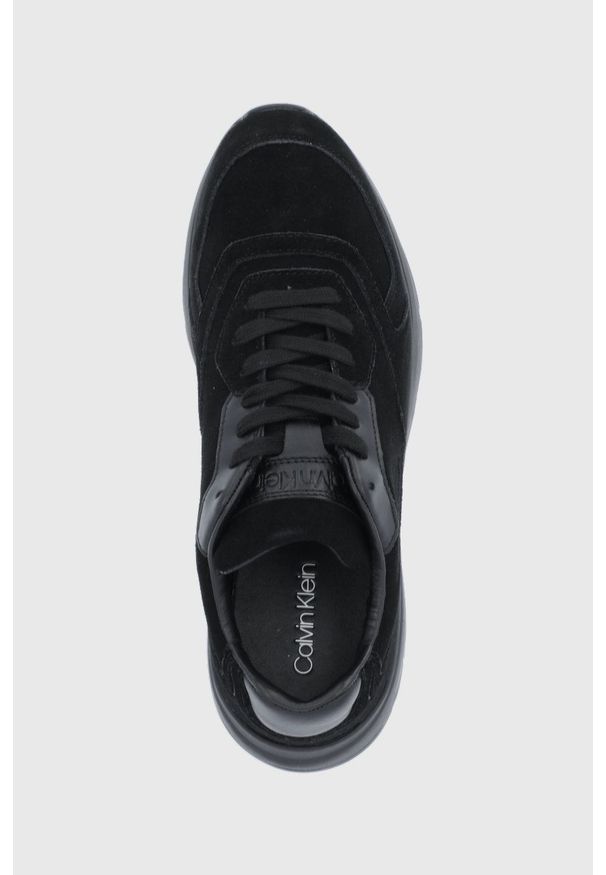 Calvin Klein Buty zamszowe kolor czarny. Nosek buta: okrągły. Zapięcie: sznurówki. Kolor: czarny. Materiał: zamsz