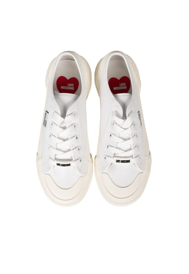 Love Moschino Trampki | JA15012G1LIA0 | Kobieta | Biały. Okazja: na co dzień. Kolor: biały. Materiał: skóra. Styl: klasyczny, casual, elegancki