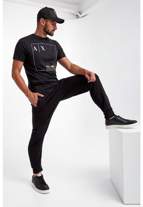 Armani Exchange - T-shirt męski ARMANI EXCHANGE. Długość rękawa: krótki rękaw. Długość: krótkie. Wzór: nadruk