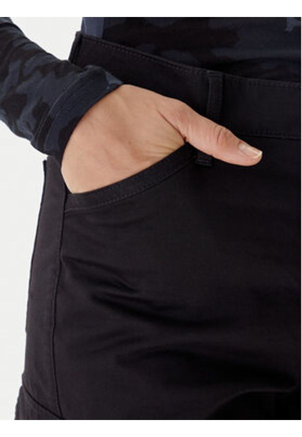 G-Star RAW - G-Star Raw Spodnie materiałowe Judee D24673-E078 Czarny Relaxed Fit. Kolor: czarny. Materiał: bawełna