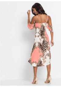 Sukienka letnia z dłuższym tyłem bonprix jasnoróżowo-biały w cętki leoparda. Kolor: różowy. Sezon: lato #6