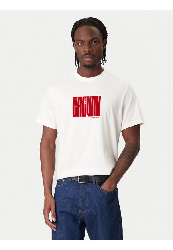 Calvin Klein T-Shirt Maze Graphic LV04RE832G Biały Regular Fit. Kolor: biały. Materiał: bawełna