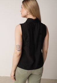 Born2be - Czarna Wiskozowa Koszula Bez Rękawów w Stylu Boho z Haftem Viviebelle. Okazja: na co dzień. Kolor: czarny. Materiał: wiskoza. Długość rękawa: bez rękawów. Wzór: haft. Styl: boho #4