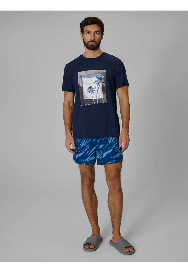 4f - 4F T-shirt regular z nadrukiem męski - granatowy 3XL. Okazja: na co dzień. Kolor: niebieski. Materiał: materiał, bawełna, dzianina. Wzór: nadruk. Styl: casual