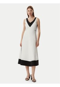 Karl Lagerfeld - KARL LAGERFELD Sukienka letnia B2W13026 Kremowy Regular Fit. Typ kołnierza: dekolt w karo. Kolor: kremowy. Materiał: lyocell. Sezon: lato #1