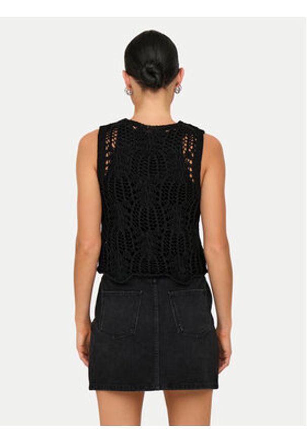 only - ONLY Top Lizzy 15343882 Czarny Regular Fit. Kolor: czarny. Materiał: syntetyk