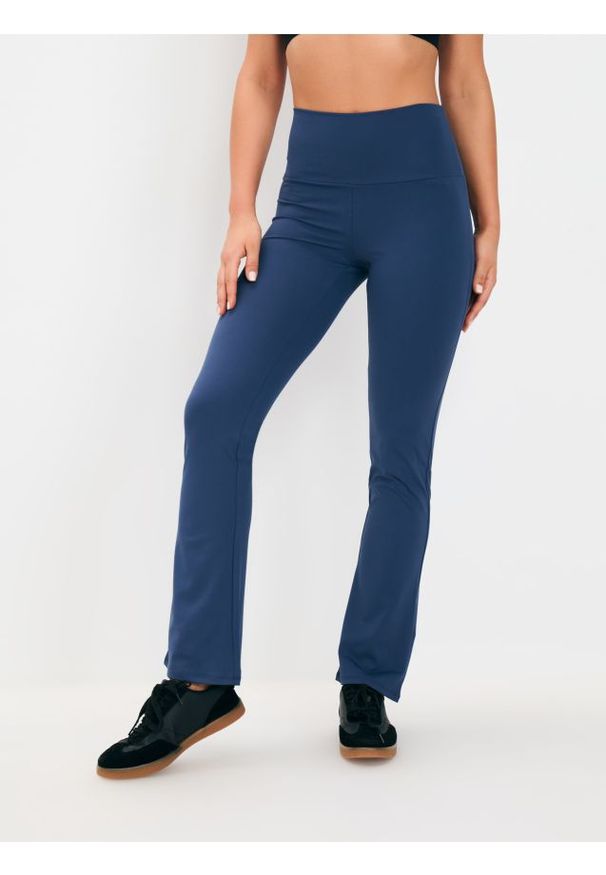 Sinsay - Legginsy flare GYM HARD - granatowy. Kolor: niebieski