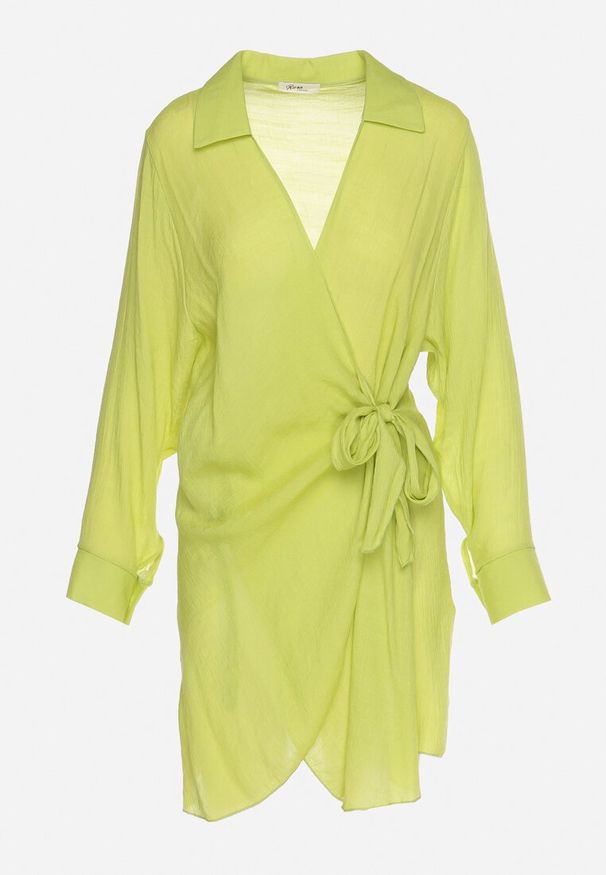 Born2be - Jasnozielona Sukienka o Kopertowym Kroju z Kołnierzem Qeviana. Okazja: na co dzień, na spotkanie biznesowe. Typ kołnierza: dekolt w kształcie V. Kolor: zielony. Typ sukienki: kopertowe. Styl: casual, elegancki, biznesowy