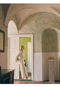 Reserved - Garniturowe spodnie z szyfonową wstawką - kremowy. Kolor: kremowy. Materiał: szyfon #1