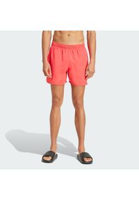 Adidas - Szorty Water Reactive Graphic Swim 5-Inch. Kolor: biały, czerwony, wielokolorowy. Materiał: materiał