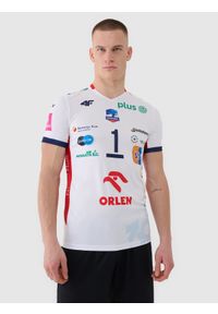 4f - Koszulka meczowa replika domowa z sezonu 2024/25 męska 4F x Zaksa Kędzierzyn Koźle - Kurek - multikolor. Okazja: do domu. Typ kołnierza: dekolt w serek. Kolor: wielokolorowy. Materiał: syntetyk, włókno, dzianina, materiał. Wzór: gładki, nadruk, ze splotem. Styl: sportowy, klasyczny