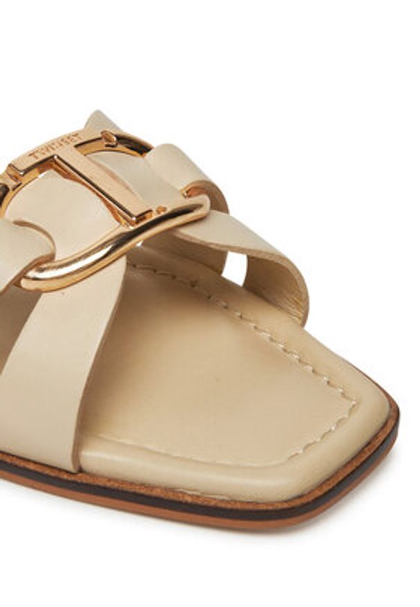 TwinSet - TWINSET Klapki 251TGT090 Beżowy. Kolor: beżowy. Materiał: skóra