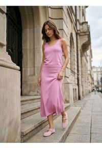 Sinsay - Sweter na ramiączkach basic - różowy. Kolor: różowy. Długość rękawa: na ramiączkach