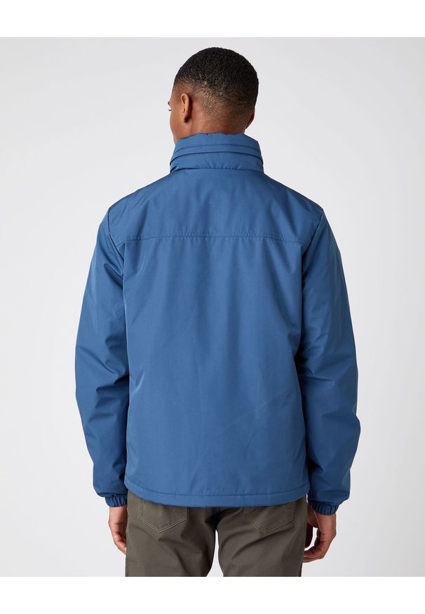 Wrangler - KURTKA PRZEJŚCIOWA WRANGLER WESTERN TECH JACKET DARK DENIM W4E9VAXTG 112141364. Materiał: denim