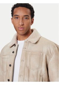 Guess Kurtka z imitacji skóry M5BL0I W2500 Beżowy Regular Fit. Kolor: beżowy. Materiał: skóra #4