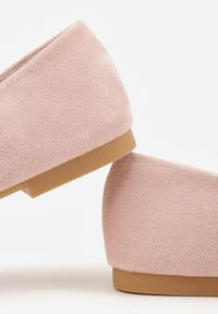 Born2be - Różowe Casualowe Balerinki z Imitacji Zamszu Zambra. Okazja: na co dzień. Kolor: różowy. Materiał: zamsz. Wzór: kolorowy. Sezon: lato. Styl: casual #8