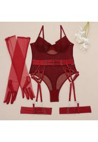 Intica - Body z pasem do pończoch z regulowanymi paskami bielizna damska Naydenka. Kolor: czerwony. Materiał: materiał. Wzór: paski #1