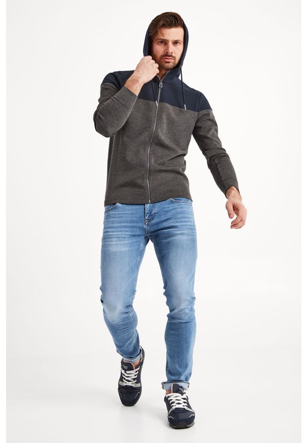 BLUZA SANDRINO JOOP!. Typ kołnierza: kaptur. Wzór: aplikacja, melanż