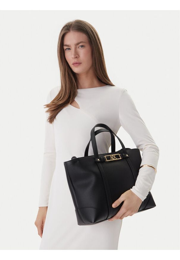 Armani Exchange Torebka XW002609 AF15632 UC010 Czarny. Kolor: czarny. Materiał: skórzane