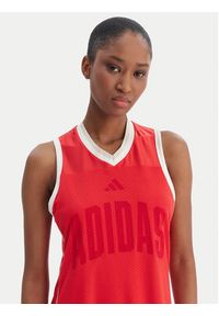 Adidas - adidas Sukienka codzienna Stadium KC4998 Czerwony Slim Fit. Okazja: na co dzień. Kolor: czerwony. Materiał: syntetyk. Typ sukienki: proste. Styl: casual #2