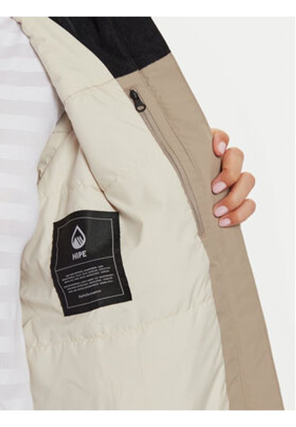Peak Performance Parka Treeline G79873020 Beżowy Relaxed Fit. Kolor: beżowy. Materiał: syntetyk