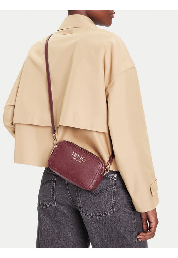 Liu Jo Torebka Ecs S camera Case AF5100 E0058 Bordowy. Kolor: czerwony. Materiał: skórzane