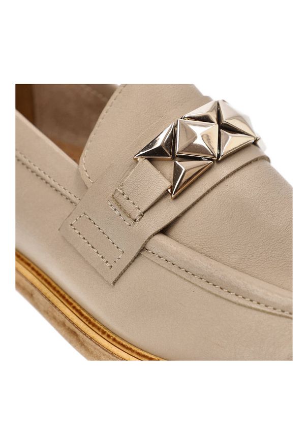 Beżowe Półbuty Nessi Wygodne Skórzane Buty Damskie. Kolor: beżowy. Materiał: skóra. Szerokość cholewki: normalna