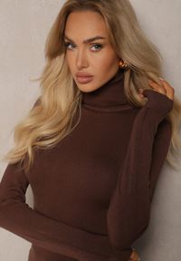 Renee - Brązowy Golf z Wełną i Kaszmirem o Klasycznym Fasonie Rosalins. Okazja: na co dzień. Typ kołnierza: golf. Kolor: brązowy. Materiał: wełna, kaszmir. Styl: klasyczny #3