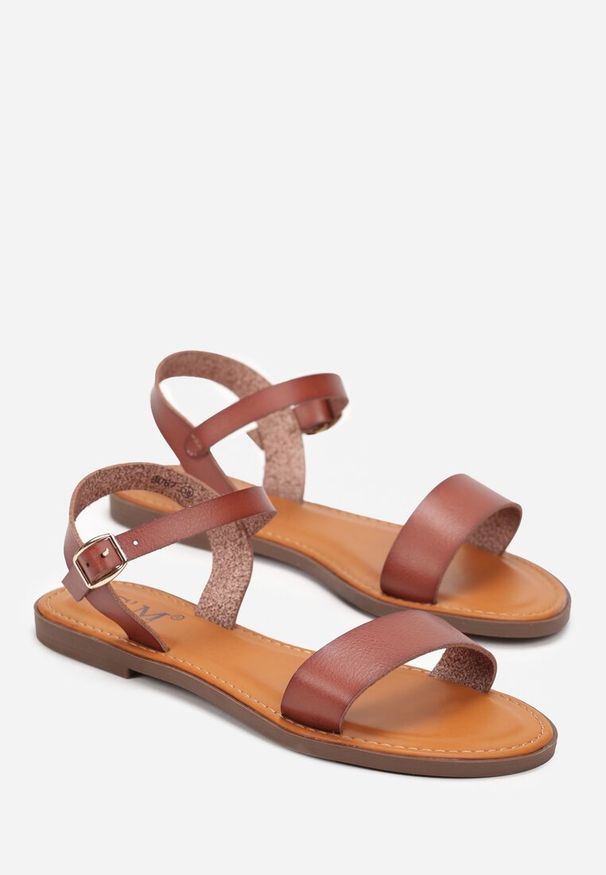 Born2be - Brązowe Sandały ze Sprzączką Rinnil. Zapięcie: sprzączka. Kolor: brązowy. Styl: klasyczny, elegancki
