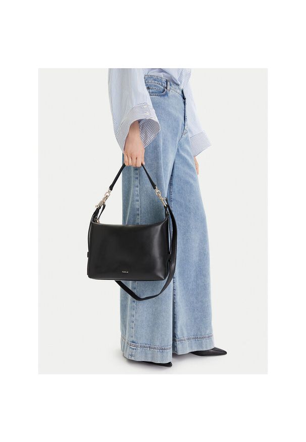 Torebka Furla. Kolor: czarny