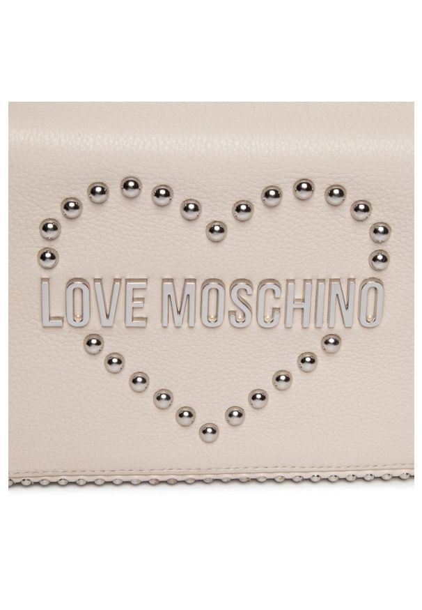 Love Moschino - LOVE MOSCHINO Beżowa torebka listonoszka ze srebrnym sercem. Kolor: beżowy. Wzór: aplikacja. Materiał: skórzane