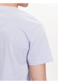 Guess T-Shirt Logo M3GI30 K8FQ4 Niebieski Slim Fit. Kolor: niebieski. Materiał: bawełna