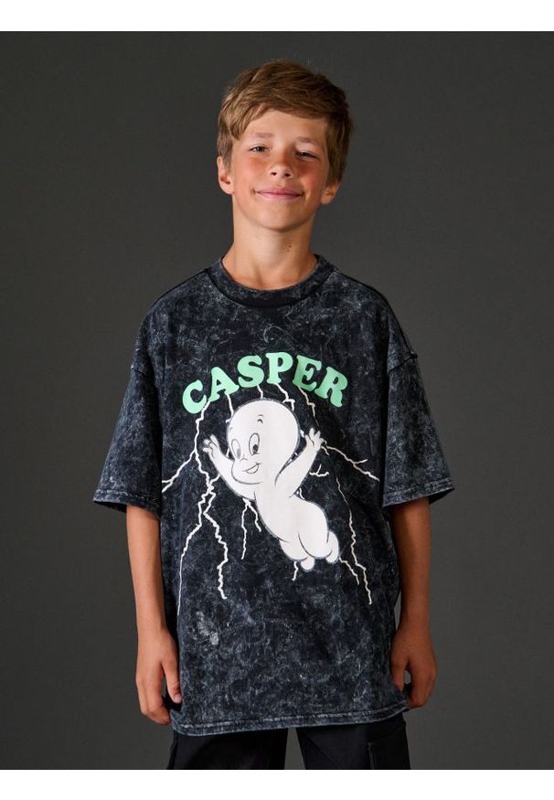 Sinsay - Bawełniana koszulka z nadrukiem Casper The Friendly Ghost - czarny. Kolor: czarny. Materiał: bawełna. Wzór: nadruk