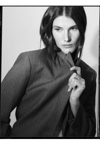 Reserved - Jednorzędowa marynarka z wiskozą - ciemnoszary. Kolor: szary. Materiał: wiskoza #1