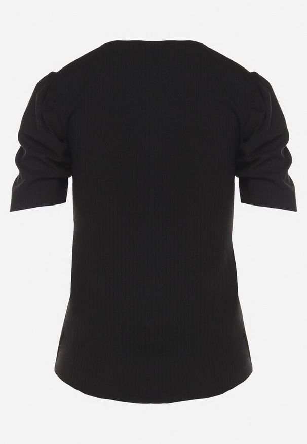 Born2be - Czarny Prążkowany T-shirt z Zakładkami przy Rękawach Kolanovia. Okazja: na co dzień. Kolor: czarny. Materiał: prążkowany. Styl: casual