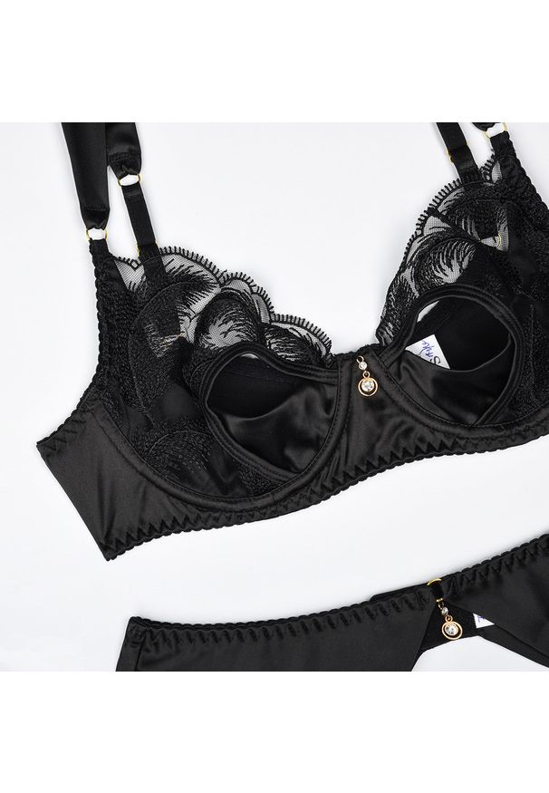 Intica - Komplet bielizny czteroczęściowy z koronką i złotymi akcentami Goranka. Kolor: czarny. Materiał: koronka. Wzór: koronka