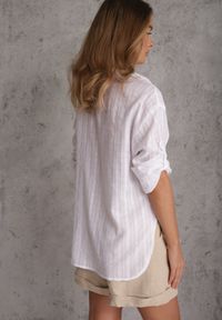 Renee - Biała Koszula Oversize z Bawełny w Paski z Podwijanymi Rękawami Mesevis. Kolor: biały. Materiał: bawełna. Wzór: paski. Styl: elegancki #2