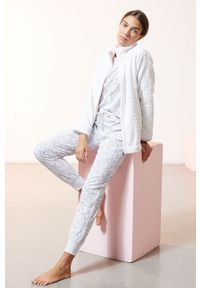 Etam - Komplet piżamowy 3-częściowy OANA. Kolor: biały. Materiał: bawełna, poliester, dzianina. Długość: długie. Wzór: gładki #2