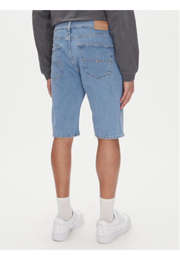 Tommy Jeans Szorty jeansowe Ryan DM0DM21852 Niebieski Slim Fit. Kolor: niebieski. Materiał: bawełna