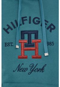 TOMMY HILFIGER - Tommy Hilfiger bluza bawełniana męska kolor zielony z kapturem z aplikacją. Okazja: na co dzień. Typ kołnierza: kaptur. Kolor: zielony. Materiał: bawełna. Wzór: aplikacja. Styl: casual #4