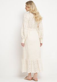 Born2be - Beżowa Koszulowa Sukienka z Lnu i Wiskozy z Paskiem w Komplecie z Ażurowym Zdobiebiem Eleces. Okazja: na co dzień, na imprezę. Kolor: beżowy. Materiał: wiskoza, len. Długość rękawa: długi rękaw. Wzór: ażurowy. Typ sukienki: koszulowe. Styl: casual, elegancki #5