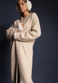 Renee - Beżowy Nierozpinany Casualowy Kardigan o Długim Kroju Ozdobiony Ściągaczami Arfilia. Okazja: na co dzień. Kolor: beżowy. Materiał: jeans. Długość: długie. Wzór: aplikacja. Styl: casual #4