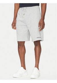 Guess Jeans Szorty sportowe M5GD49 KCPR1 Szary Regular Fit. Kolor: szary. Materiał: bawełna. Styl: sportowy #1