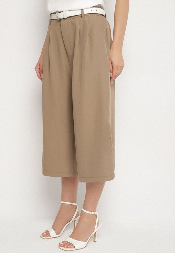 Born2be - Brązowe Spodnie Kuloty w Eleganckim Stylu Kolistea. Okazja: na co dzień, na spotkanie biznesowe. Kolor: brązowy. Wzór: aplikacja. Styl: elegancki