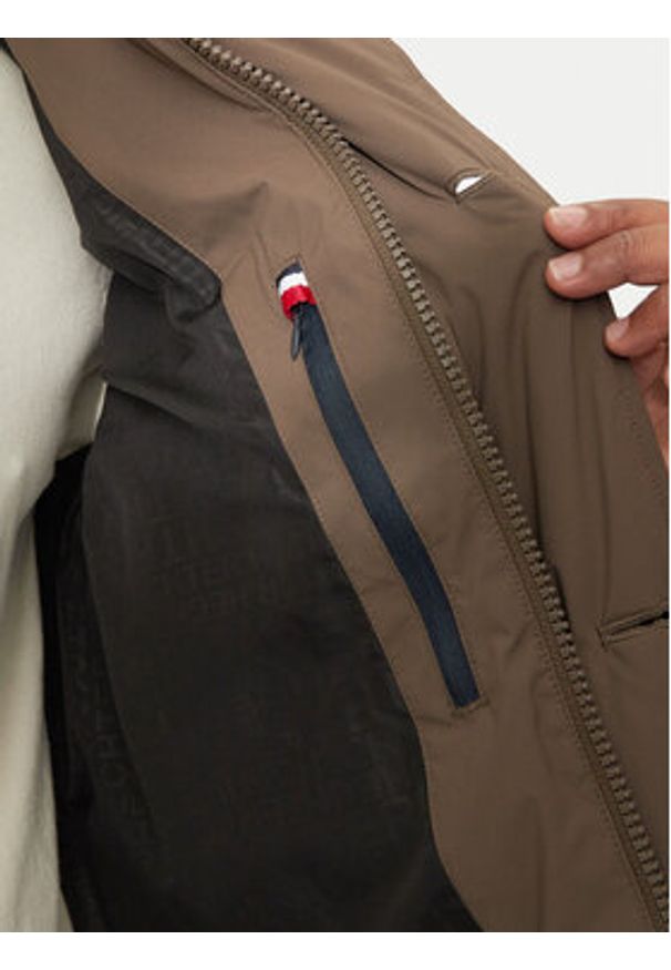 Hechter Paris Kurtka puchowa 50168 142205 Beżowy Regular Fit. Kolor: beżowy. Materiał: syntetyk